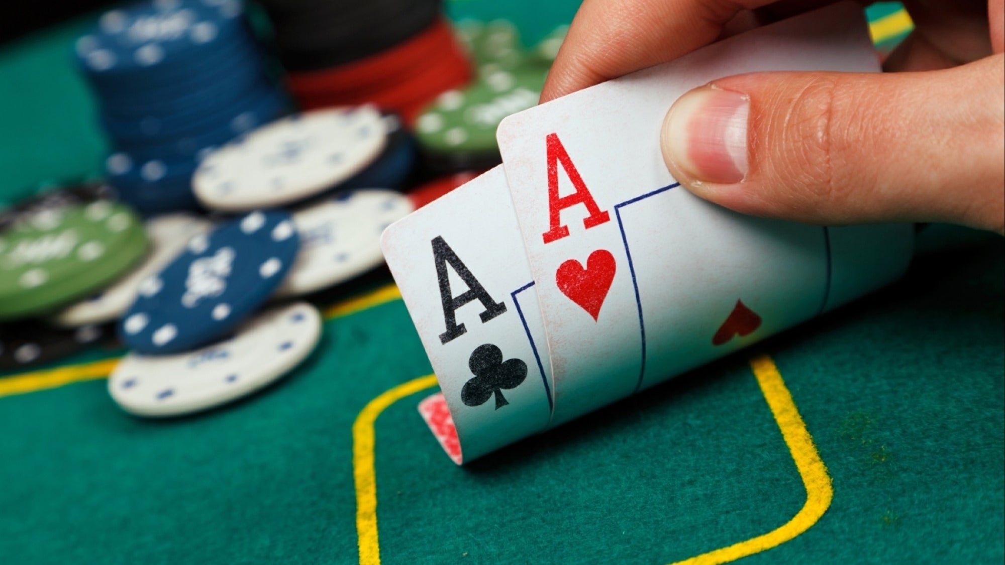 Types Of Poker Card Games To Kill Time