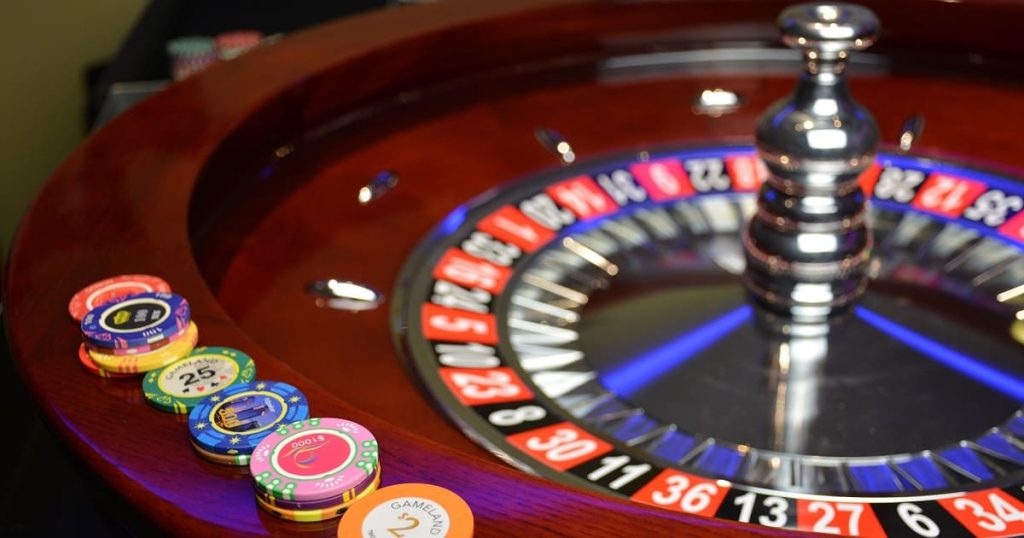 Top Techniques for Approaching Big Online Casino Game Success